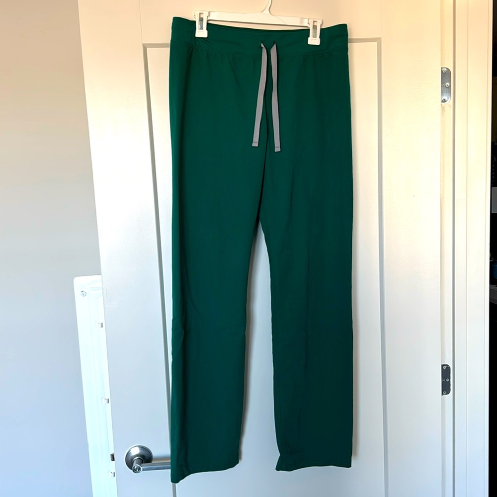M/T Figs Livingston Scrub Pant